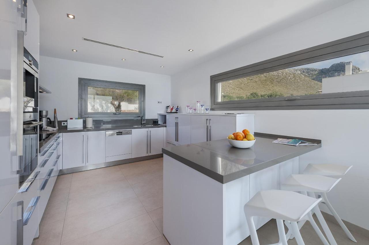 Luxury Villa Phoenix Port de Pollença Buitenkant foto